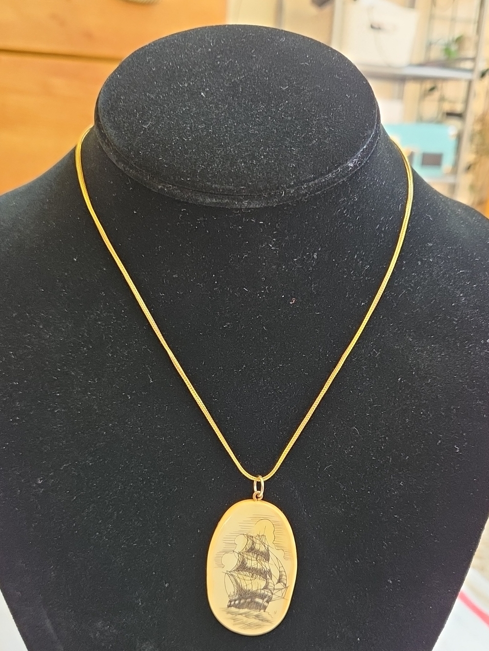 Vintage Necklace With Etched Ship And 120 14 K Gold Filled l6 In. Chain
